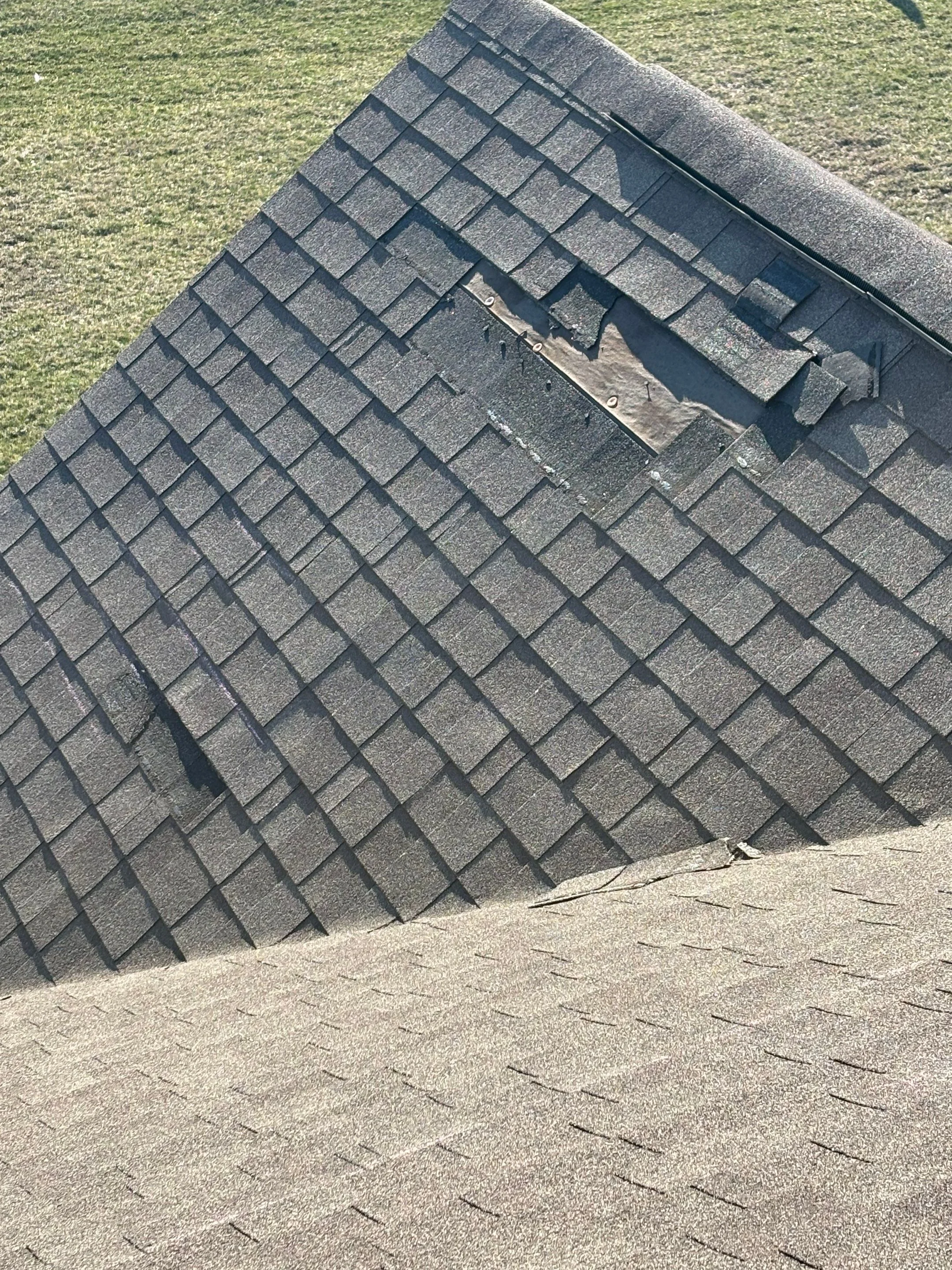 Standing Seam vs Exposed Fastener Saxony: Which Metal Roof?